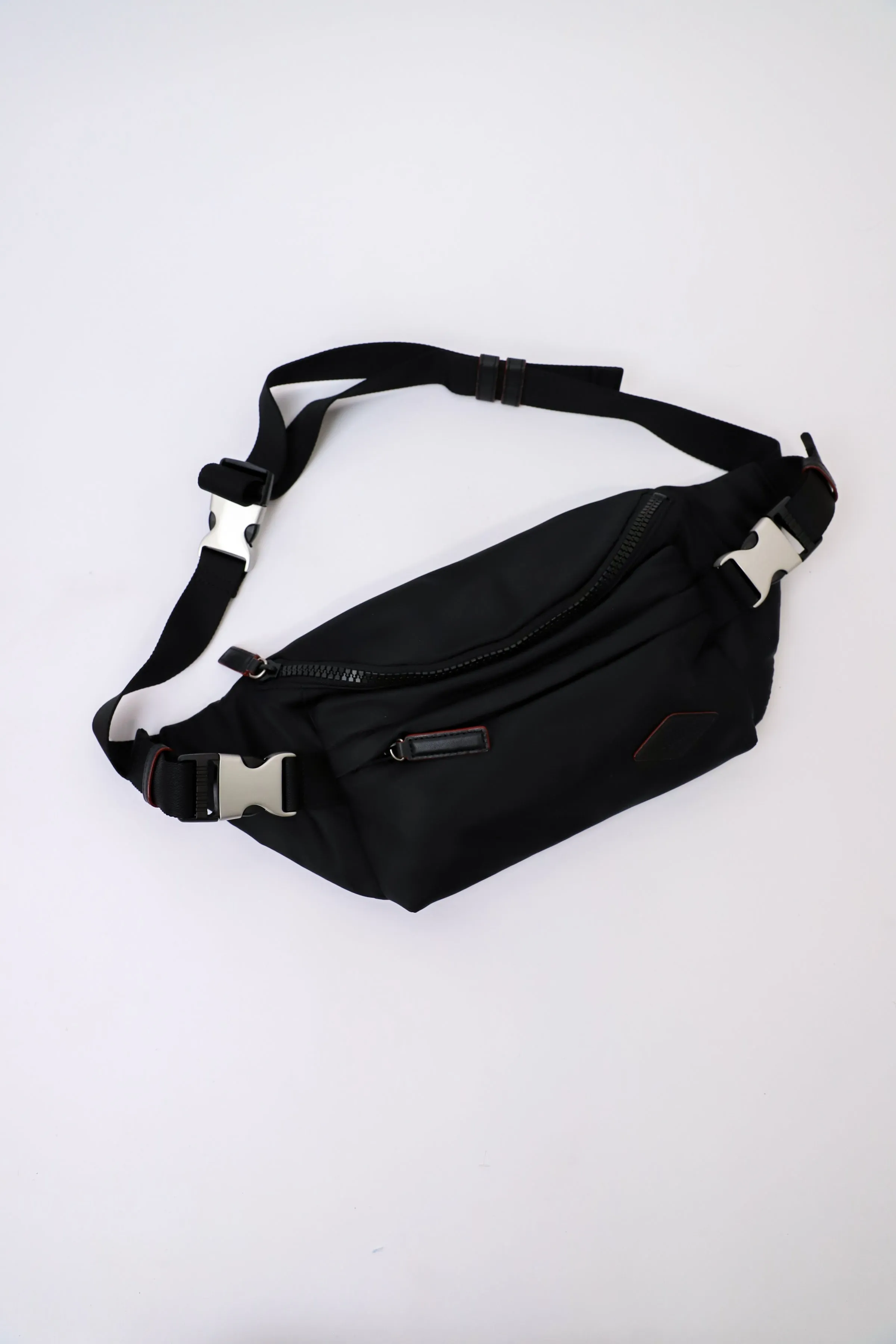 Bleecker Convertible Sling